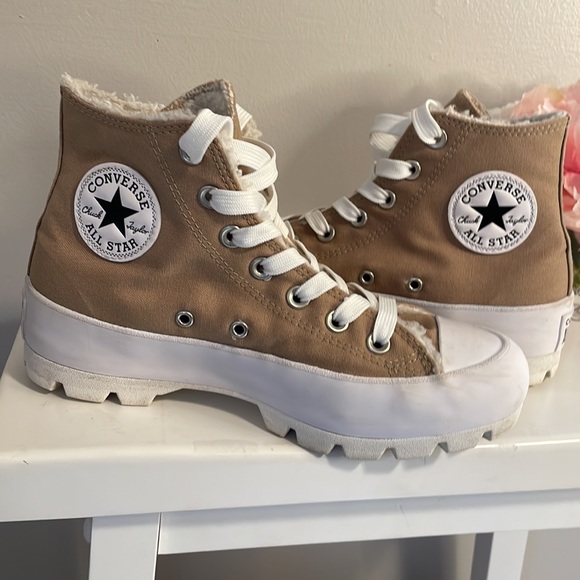 Converse all-star platform high top sneakers with faux Sherling lining - Picture 1 of 11